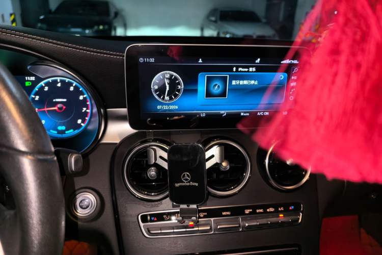 Used Mercedes-Benz C-Class 2019 Restyled C 260 L Sport Edition Audio And AC Panel