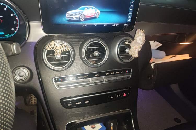 Used Mercedes-Benz C-Class 2019 C 260 Coupe Audio And AC Panel