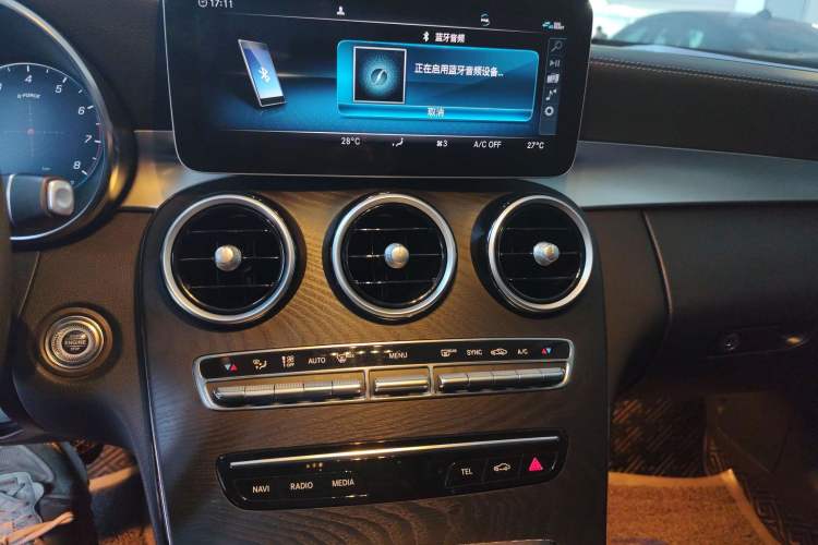Used Mercedes-Benz C-Class 2019 C 260 L Sport Edition Audio And AC Panel