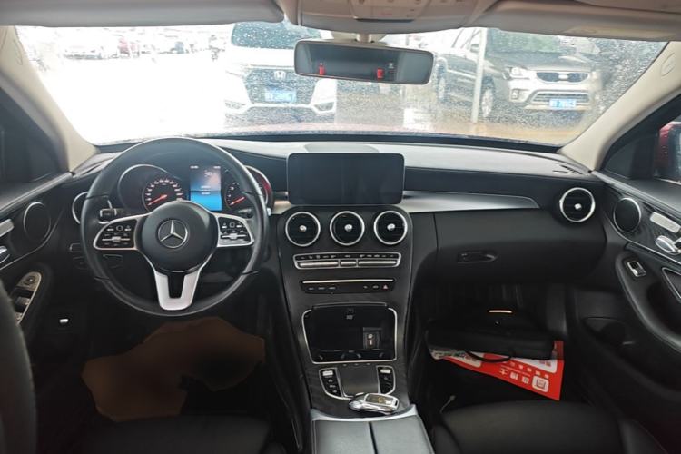 Used Mercedes-Benz C-Class 2019 C 260 L Sport Edition Center Console