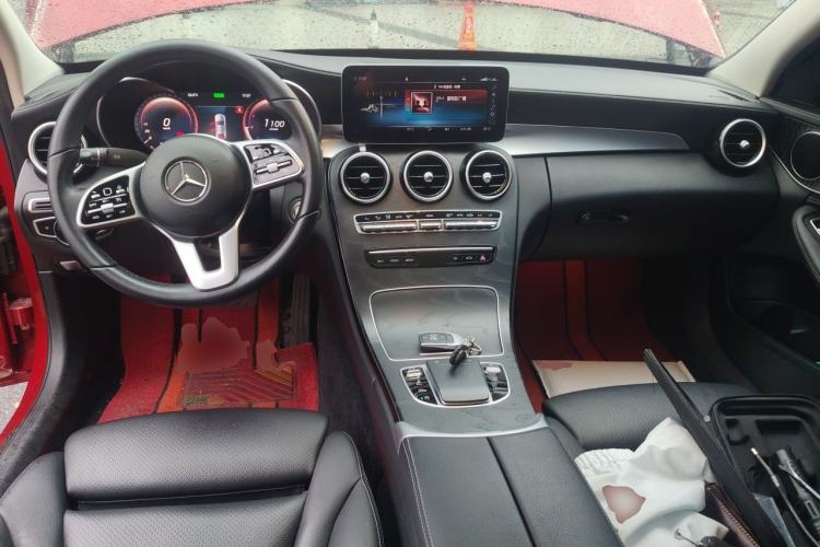 Used Mercedes-Benz C-Class 2019 Restyled C 260 L Sport Edition Center Console