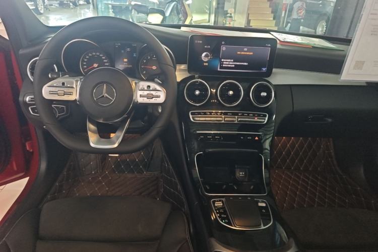 Used Mercedes-Benz C-Class 2019 C 260 Sport Edition Center Console