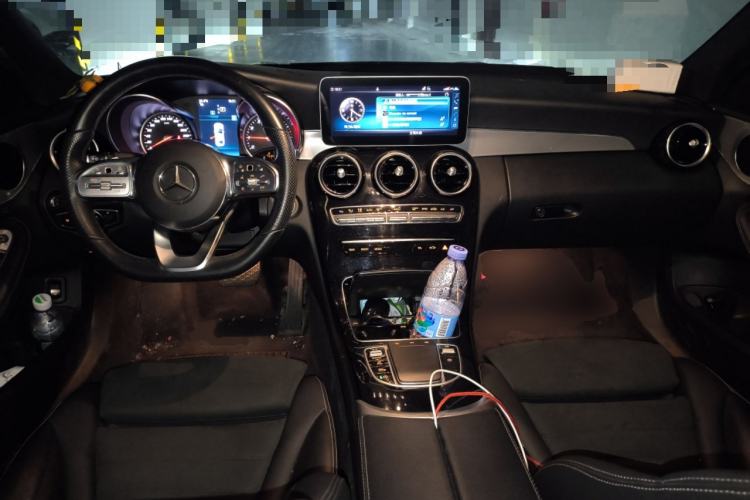 Used Mercedes-Benz C-Class 2019 C 260 Sport Edition Center Console