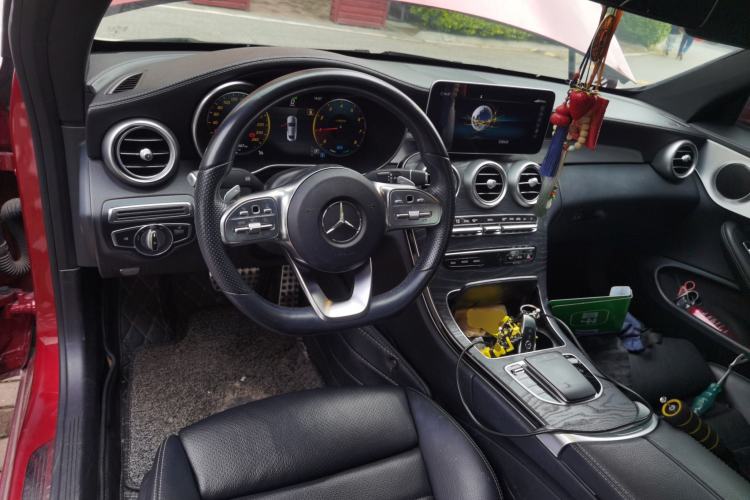 Used Mercedes-Benz C-Class 2019 C 260 Coupe Center Console