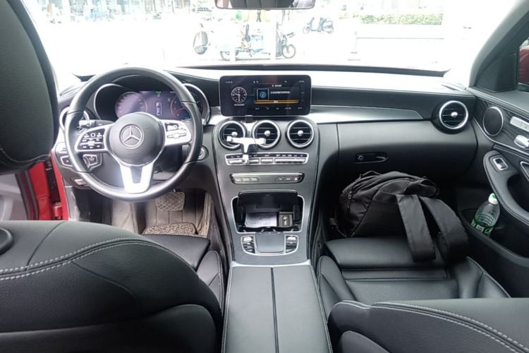 Used Mercedes-Benz C-Class 2019 Restyled C 260 L Sport Edition Center Console