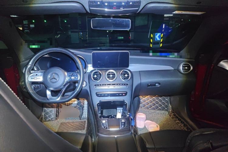 Used Mercedes-Benz C-Class 2019 C 260 Coupe Center Console