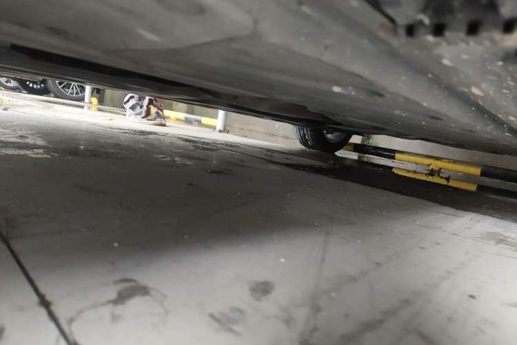 Used Mercedes-Benz C-Class 2019 C 180 L Fashion Edition Sport Version Chassis Front Left
