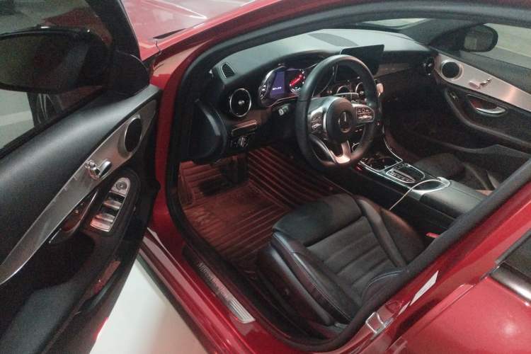 Used Mercedes-Benz C-Class 2019 C 260 Sport Edition Driver Seat