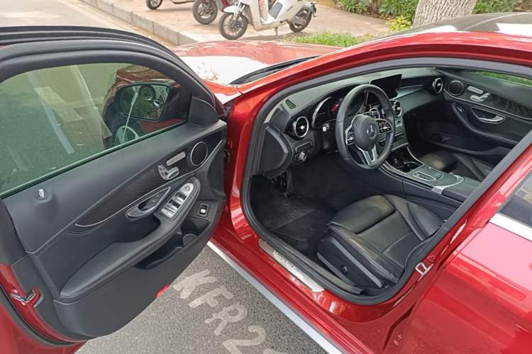 Used Mercedes-Benz C-Class 2019 C 260 L Sport Edition Driver Seat
