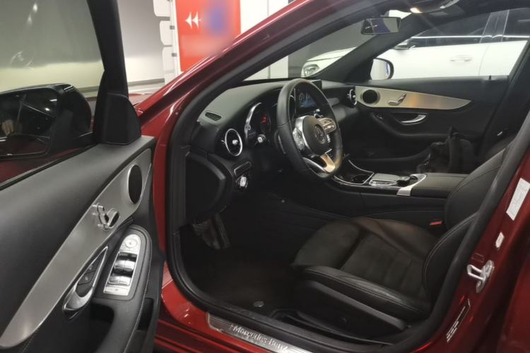 Used Mercedes-Benz C-Class 2019 C 260 Sport Edition Driver Seat