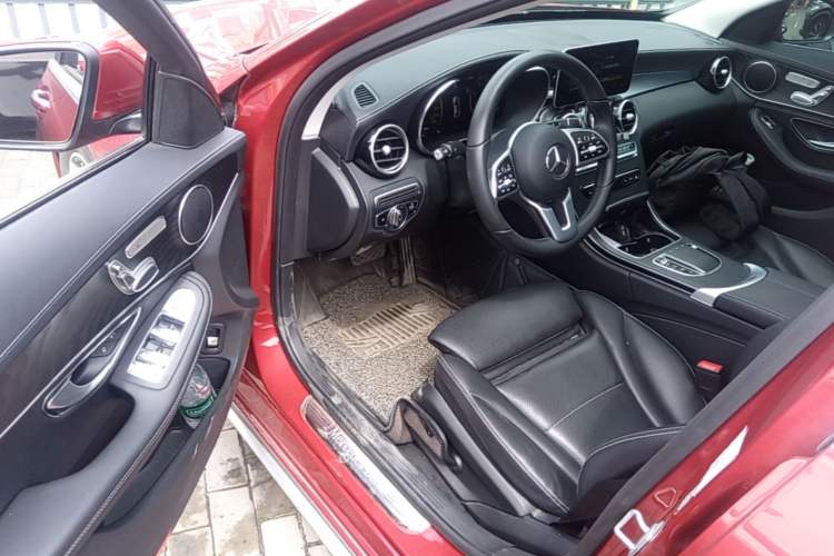 Used Mercedes-Benz C-Class 2019 Restyled C 260 L Sport Edition Driver Seat