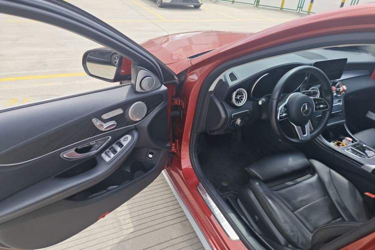 Used Mercedes-Benz C-Class 2019 C 260 L Sport Edition Driver Seat