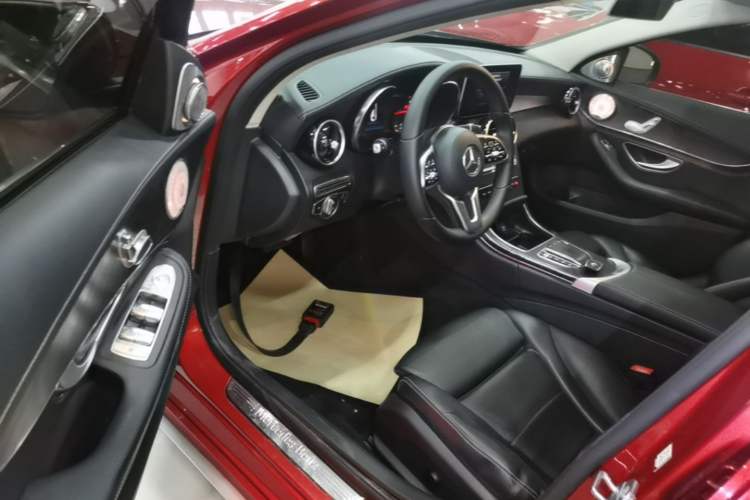 Used Mercedes-Benz C-Class 2019 C 180 L Fashion Edition Sport Version Driver Seat