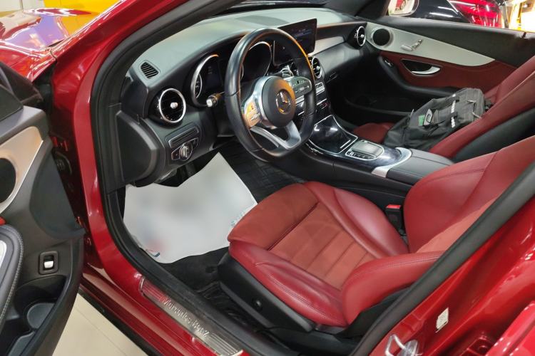 Used Mercedes-Benz C-Class 2019 C 260 Sport Edition Driver Seat