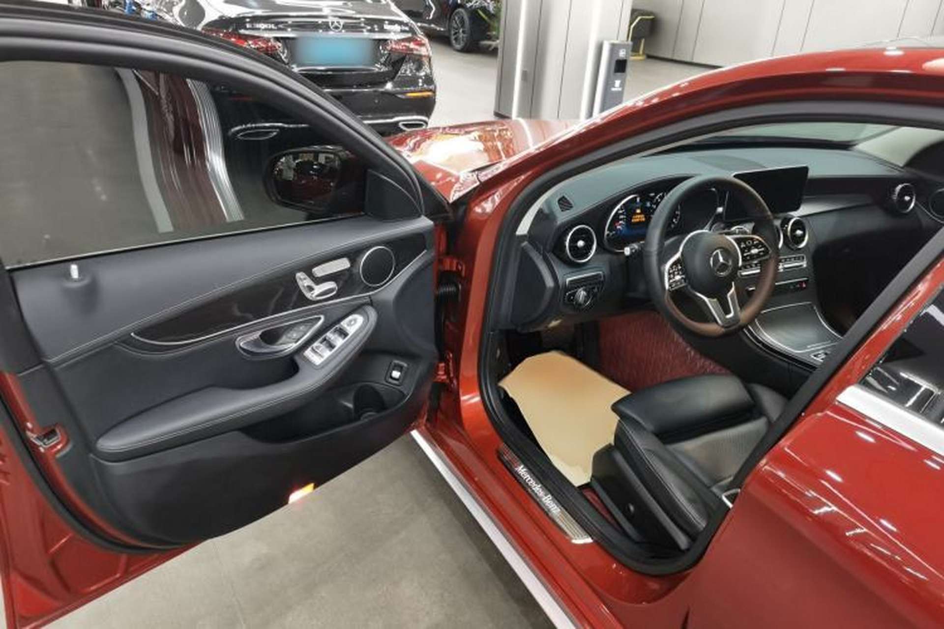 Used Mercedes-Benz C-Class 2019 Restyled C 260 L Sport Edition Driver Seat