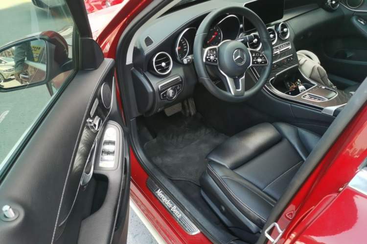 Used Mercedes-Benz C-Class 2019 C 260 L Sport Edition Driver Seat