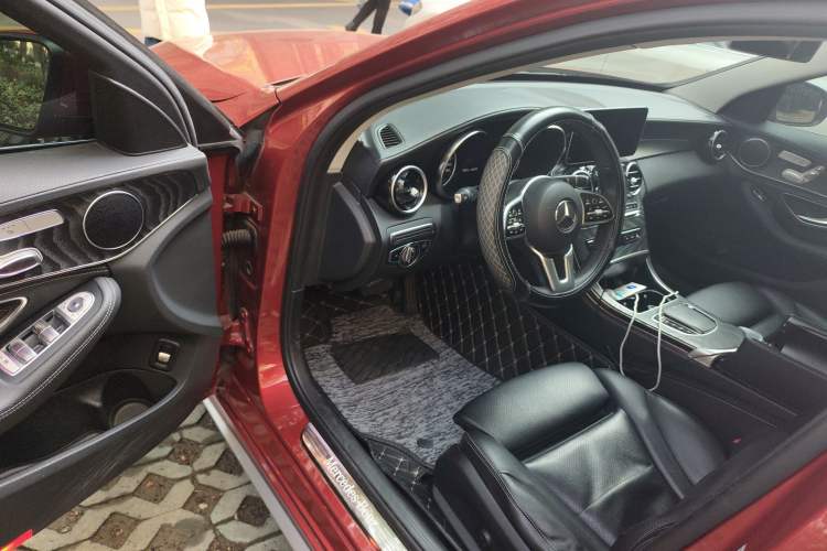 Used Mercedes-Benz C-Class 2019 C 260 L Sport Edition Driver Seat