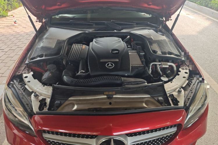 Used Mercedes-Benz C-Class 2019 C 180 L Fashion Edition Sport Version Engine Bay