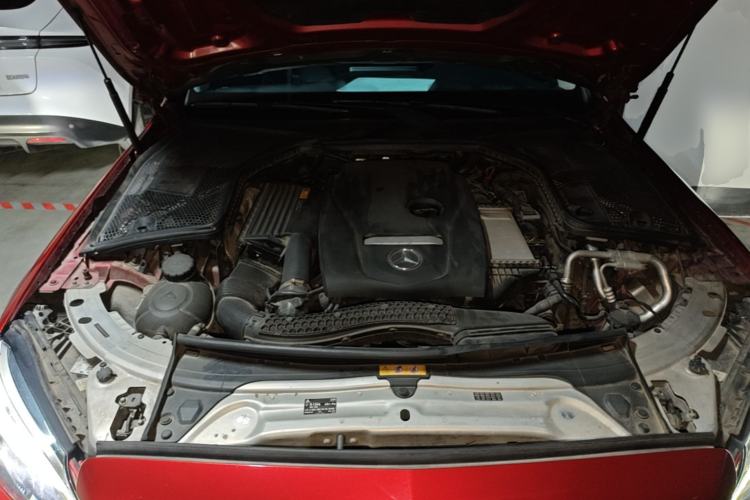 Used Mercedes-Benz C-Class 2019 C 180 L Fashion Edition Sport Version Engine Bay