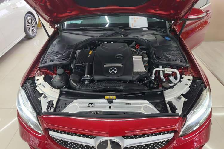 Used Mercedes-Benz C-Class 2019 C 180 L Fashion Edition Sport Version Engine Bay