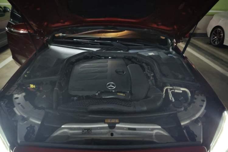 Used Mercedes-Benz C-Class 2019 C 260 L Sport Edition Engine Bay
