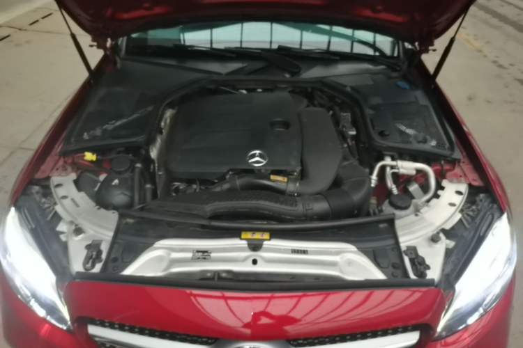 Used Mercedes-Benz C-Class 2019 Restyled C 260 L Sport Edition Engine Bay