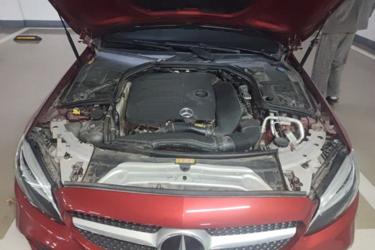 Used Mercedes-Benz C-Class 2019 C 260 Coupe Engine Bay