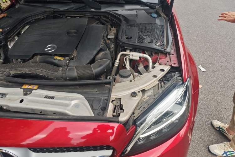 Used Mercedes-Benz C-Class 2019 C 260 L Sport Edition Engine Bay Left