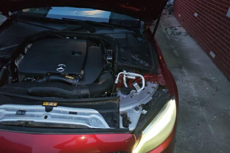 Used Mercedes-Benz C-Class 2019 Restyled C 260 L Sport Edition Engine Bay Left