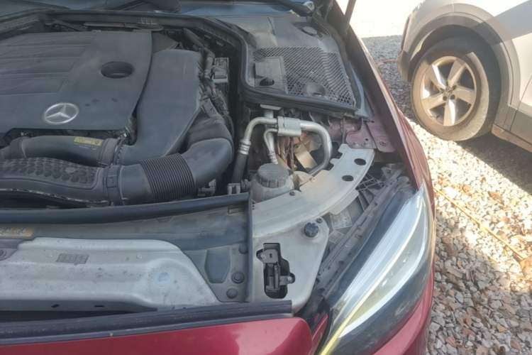 Used Mercedes-Benz C-Class 2019 C 260 L Sport Edition Engine Bay Left