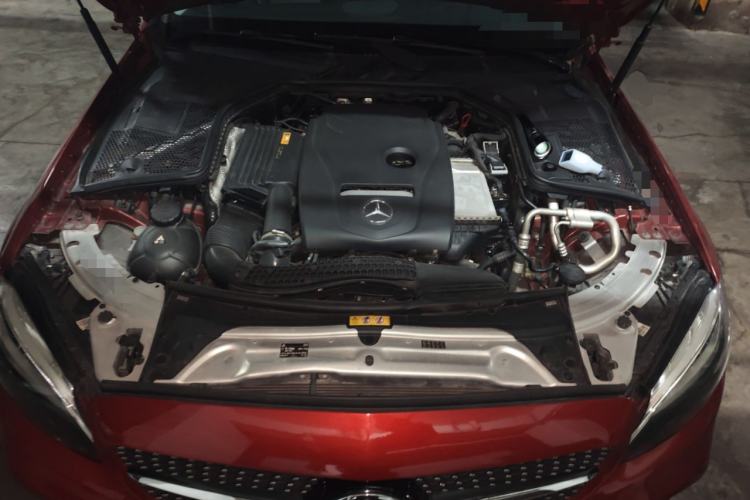 Used Mercedes-Benz C-Class 2019 C 180 L Fashion Edition Sport Version Engine Bay