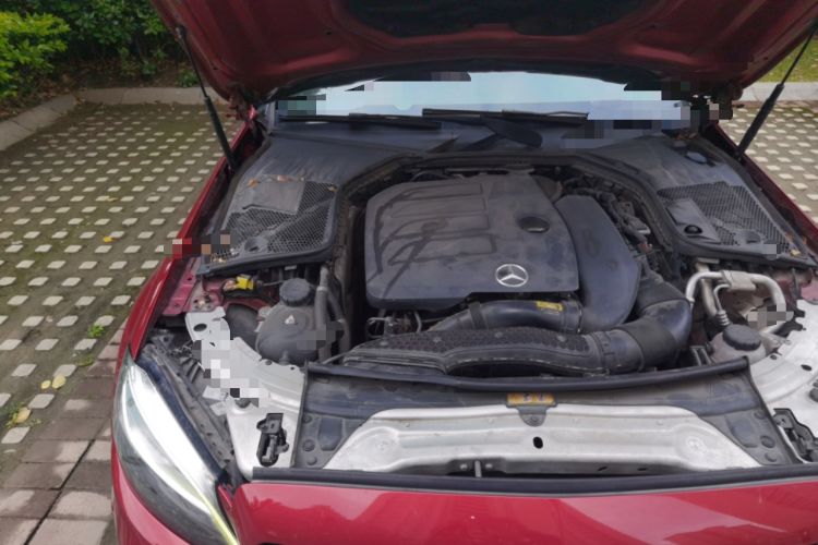 Used Mercedes-Benz C-Class 2019 C 260 Coupe Engine Bay Right