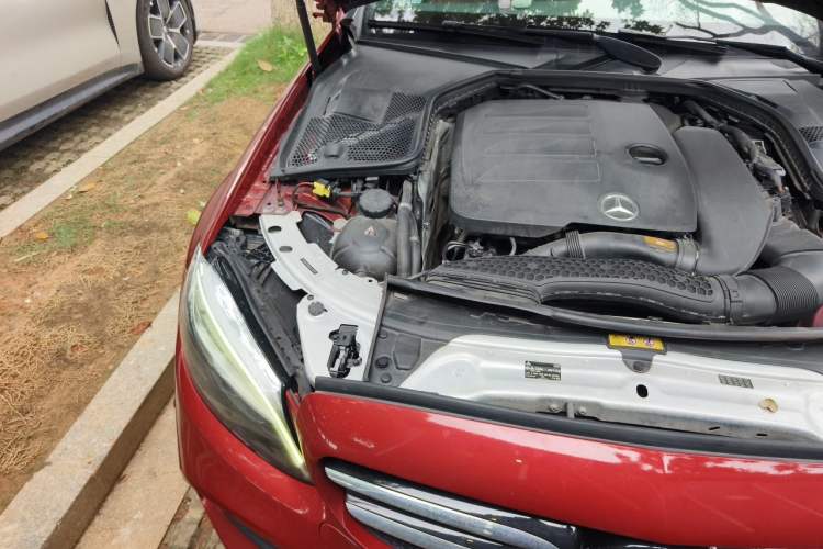 Used Mercedes-Benz C-Class 2019 C 260 Sport Edition Engine Bay Right