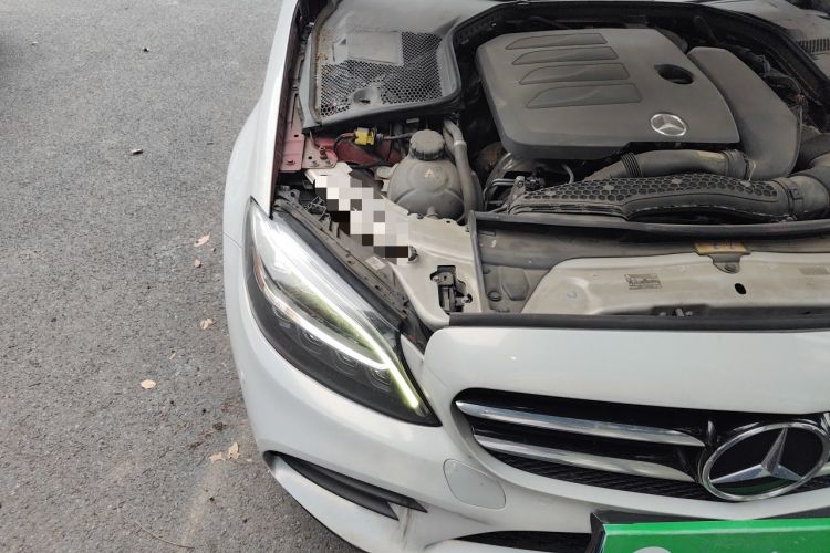 Used Mercedes-Benz C-Class 2019 C 260 Sport Edition Engine Bay Right