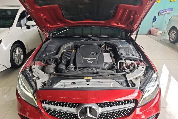 Used Mercedes-Benz C-Class 2019 C 180 L Fashion Edition Sport Version Engine Bay