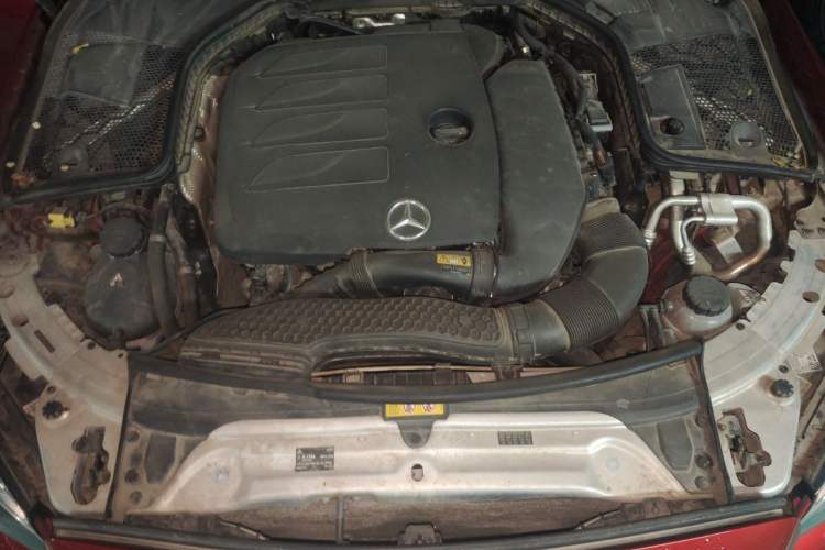 Used Mercedes-Benz C-Class 2019 C 260 L Sport Edition Engine Bay