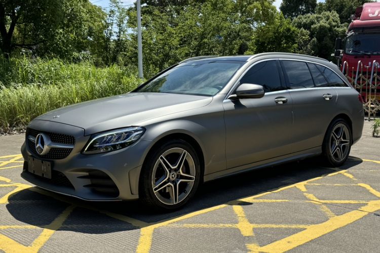 Used Mercedes-Benz C-Class 2019 C 260 Estate Exterior 5