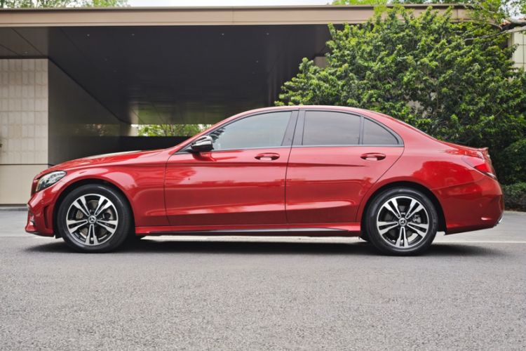 Used Mercedes-Benz C-Class 2019 C 260 Sport Edition Exterior 9