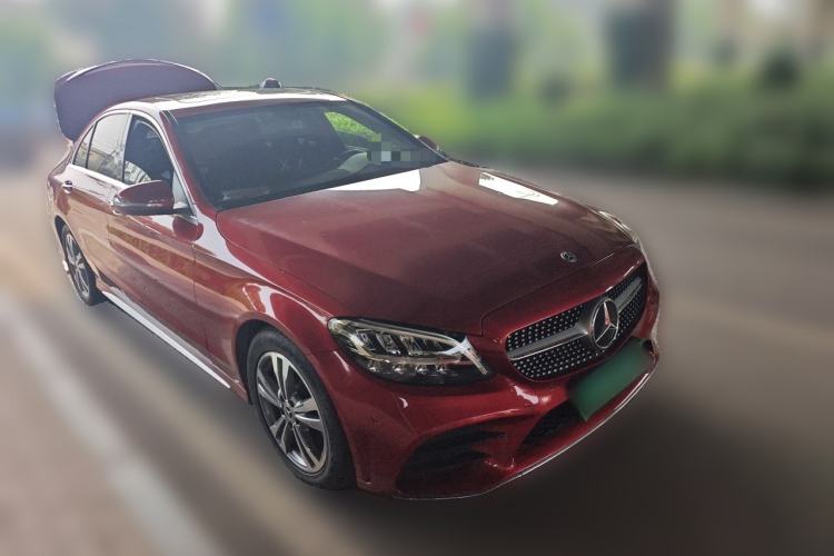 Used Mercedes-Benz C-Class 2019 C 180 L Fashion Edition Sport Version Front Right 45 Deg