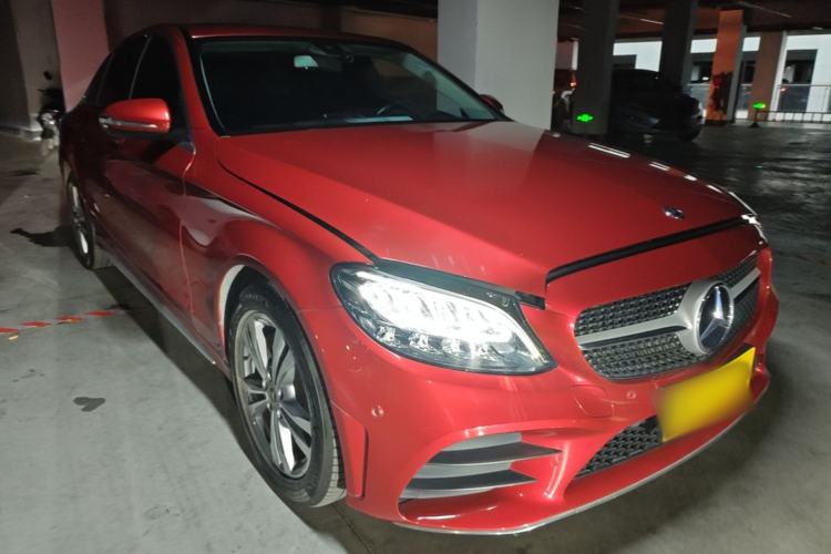 Used Mercedes-Benz C-Class 2019 C 180 L Fashion Edition Sport Version Front Right 45 Deg