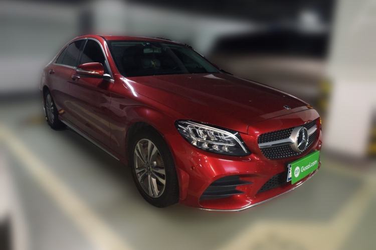 Used Mercedes-Benz C-Class 2019 C 180 L Fashion Edition Sport Version Front Right 45 Deg