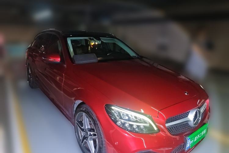Used Mercedes-Benz C-Class 2019 C 260 Estate Front Right 45 Deg