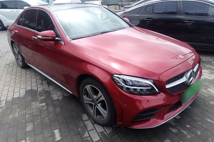 Used Mercedes-Benz C-Class 2019 Restyled C 260 L Sport Edition Front Right 45 Deg