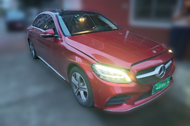 Used Mercedes-Benz C-Class 2019 Restyled C 260 L Sport Edition Front Right 45 Deg