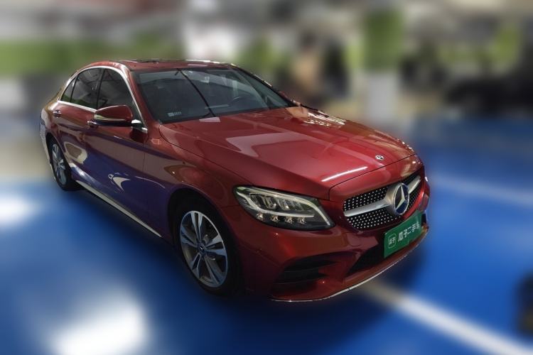 Used Mercedes-Benz C-Class 2019 C 180 L Fashion Model Front Right 45 Deg