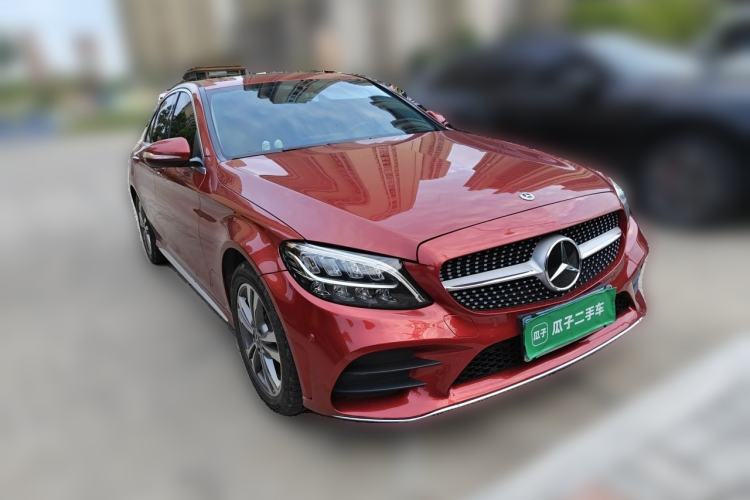 Used Mercedes-Benz C-Class 2019 C 180 L Fashion Edition Sport Version Front Right 45 Deg
