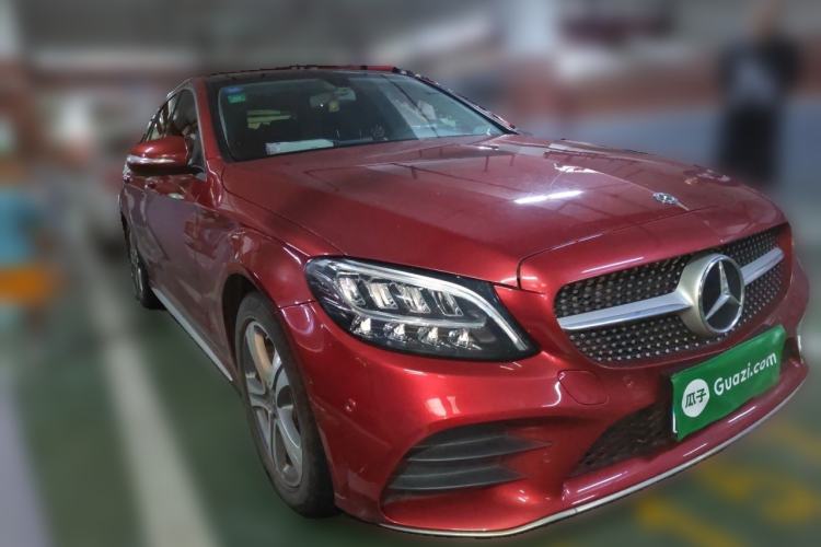 Used Mercedes-Benz C-Class 2019 Restyled C 260 L Sport Edition Front Right 45 Deg