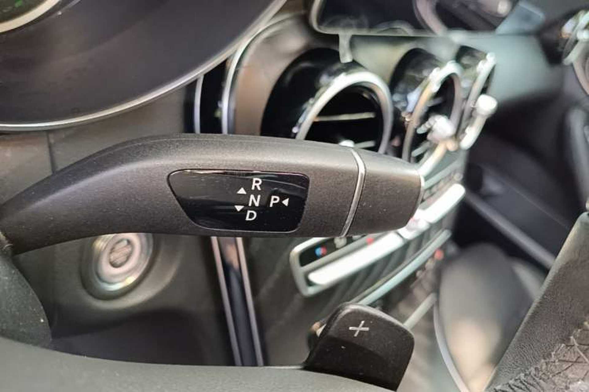 Used Mercedes-Benz C-Class 2019 C 260 L Sport Edition Gear Lever