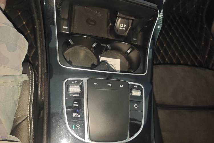 Used Mercedes-Benz C-Class 2019 C 260 Sport Edition Gear Lever