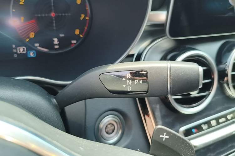 Used Mercedes-Benz C-Class 2019 Restyled C 260 L Sport Edition Gear Lever